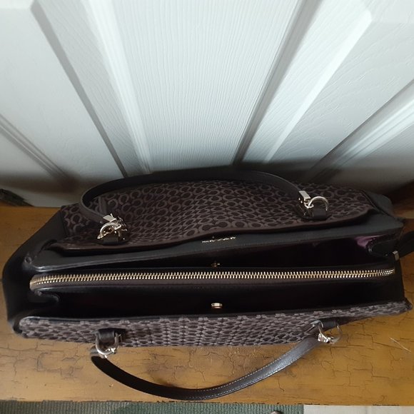 Coach Signature Kimberly Carryall Weekend Tote 25213 LIKE NEW - Picture 5 of 11